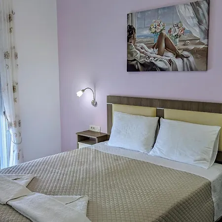 Kira's Panoramic View