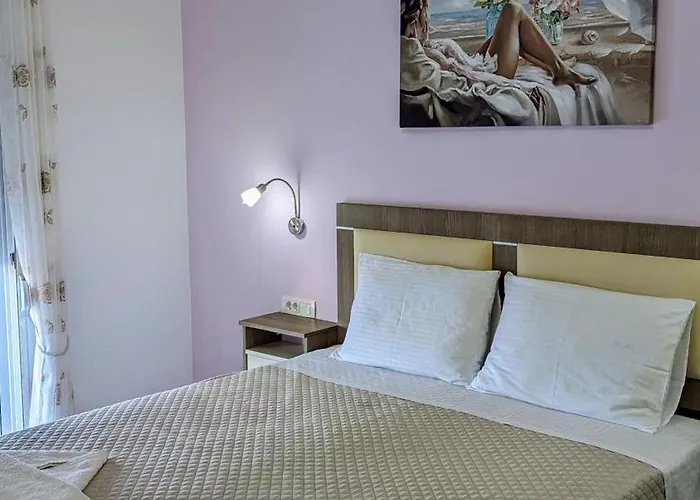 Kira's Panoramic View